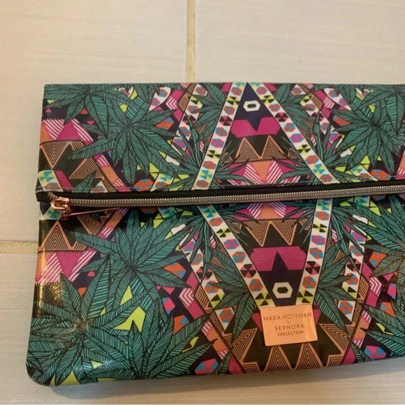 Mara Hoffman Sephora Kaleidoscope Geometric Clutch - Picture 6 of 10